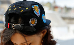 ICNMB徽章贴标刺绣黑色棒球帽男女平沿帽